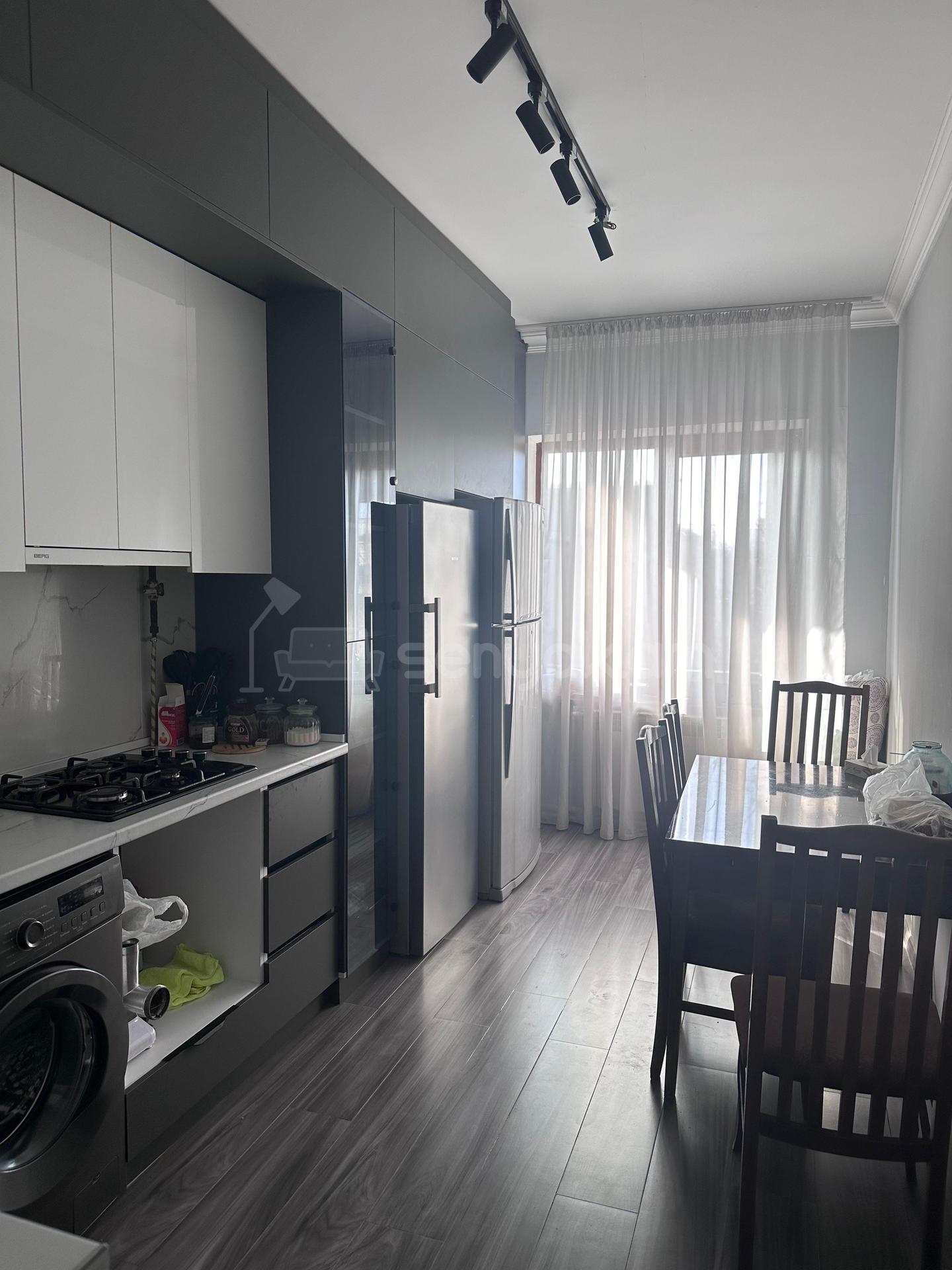 4 Սենյականոց Սեփական Տուն, 110քմ, Կապիտալ Վերանորոգված