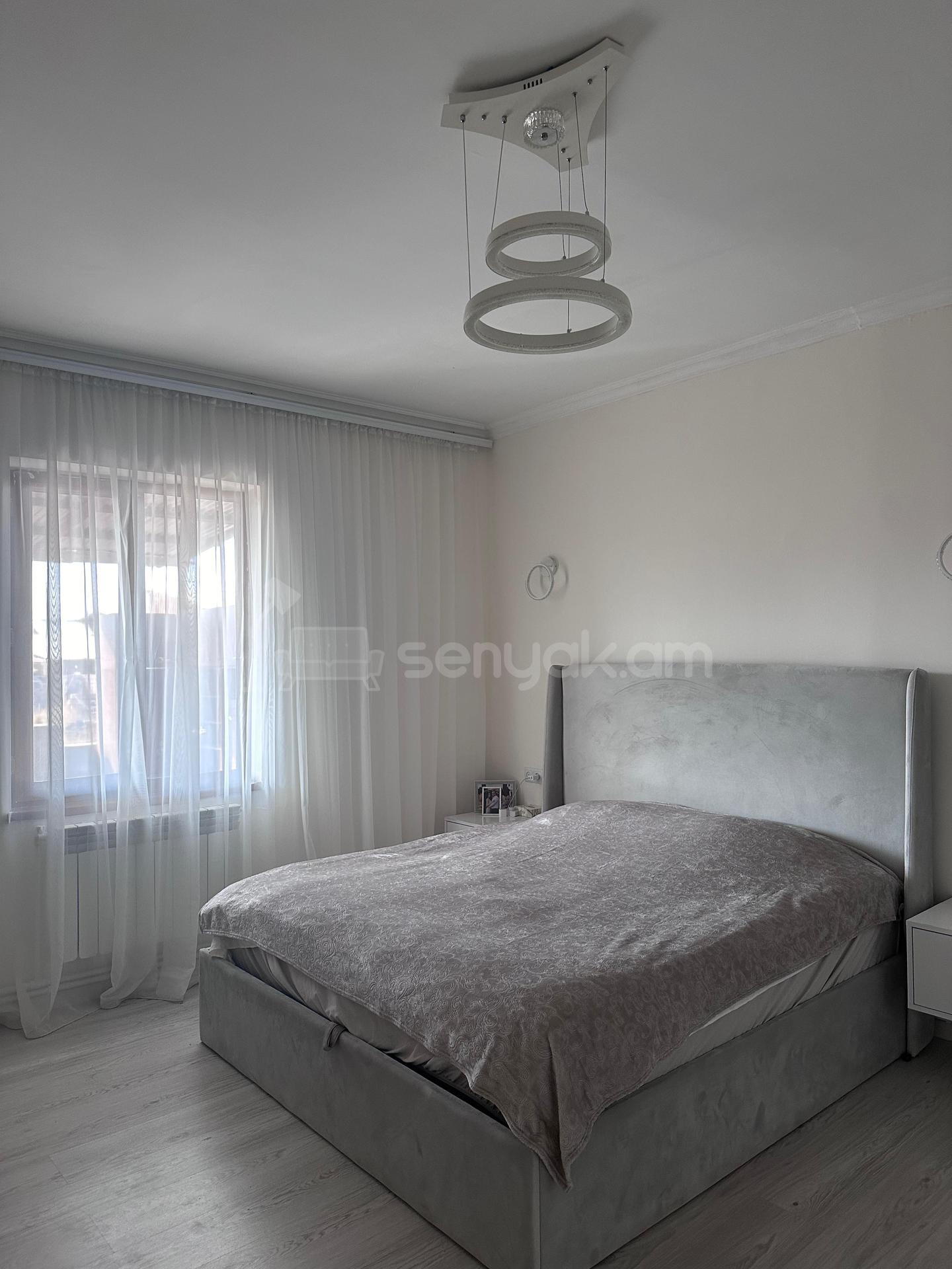 4 Սենյականոց Սեփական Տուն, 110քմ, Կապիտալ Վերանորոգված