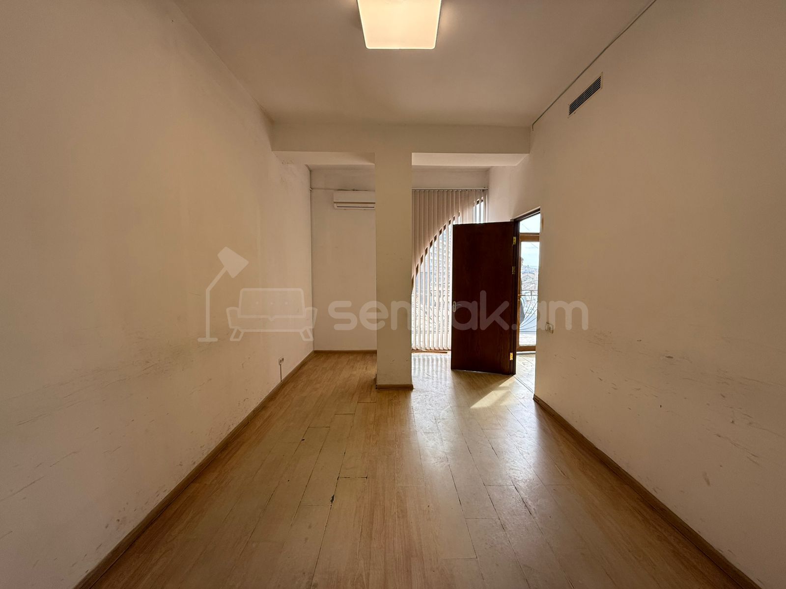 Օֆիսային Տարածք, 180քմ, Կապիտալ Վերանորոգված