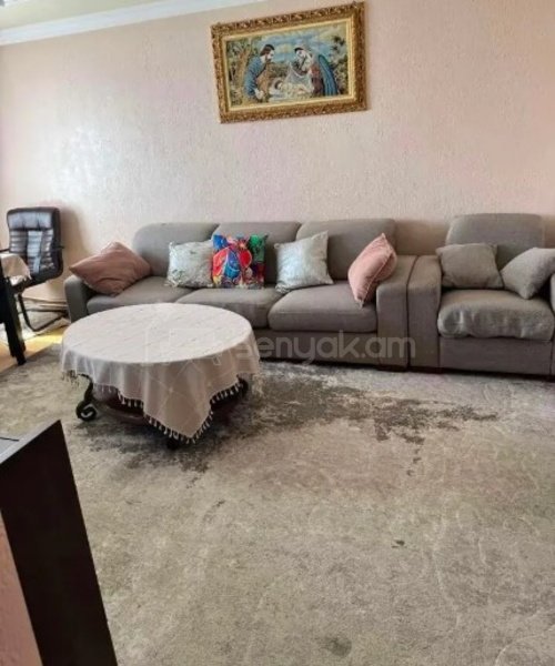 2 Սենյականոց Բնակարան Քարե Շենքում, 57քմ, 5/5 հարկ, Կապիտալ Վերանորոգված