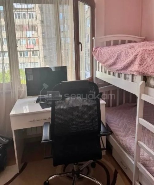 2 Սենյականոց Բնակարան Քարե Շենքում, 57քմ, 5/5 հարկ, Կապիտալ Վերանորոգված