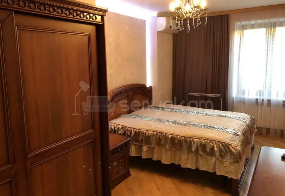 2 Սենյականոց Բնակարան Քարե Շենքում, 60քմ, 2/3 հարկ, Կապիտալ Վերանորոգված