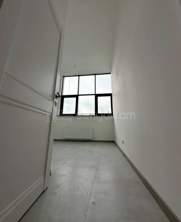 Նորակառույց Օֆիսային Տարածք, 83քմ