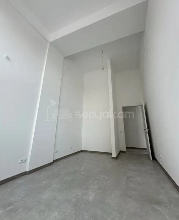 Նորակառույց Օֆիսային Տարածք, 83քմ