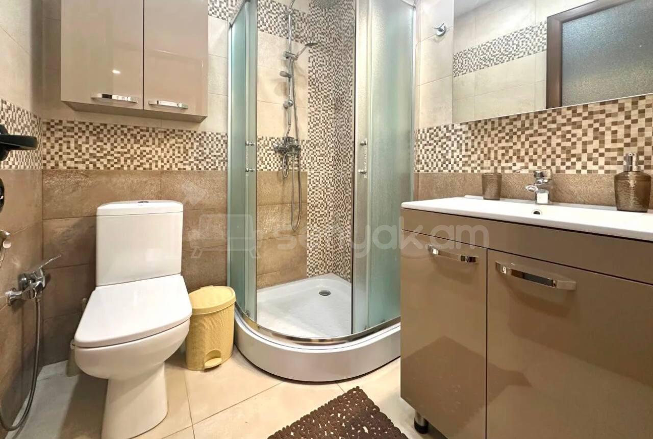 3 Սենյականոց Բնակարան Նորակառույցում, 77քմ, 7/10 հարկ, Կապիտալ Վերանորոգված, Կահավորված, Արևկող