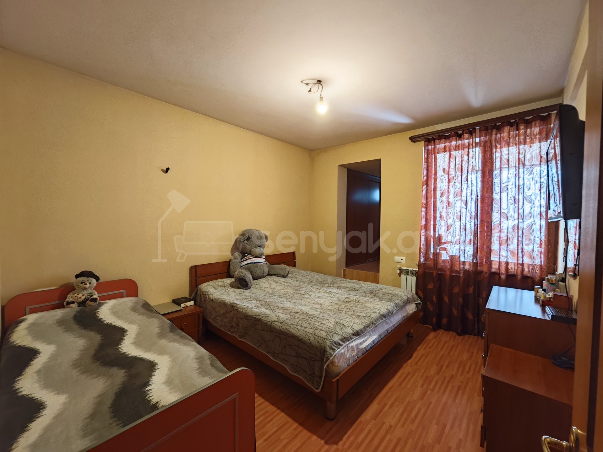 4 Սենյականոց Սեփական Տուն, 120քմ, Կապիտալ Վերանորոգված, Կահավորված, Ավտոտնակով