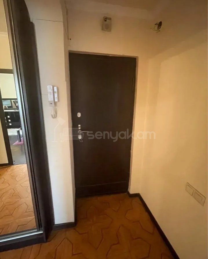 3 Սենյականոց Բնակարան, 70քմ, 7/9 հարկ, Նորմալ Վիճակում, Կահավորված