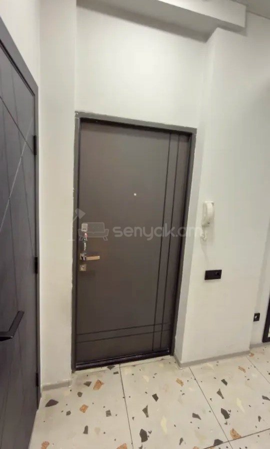 2 Սենյականոց Բնակարան Քարե Շենքում, 43քմ, 3/4 հարկ, Կապիտալ Վերանորոգված