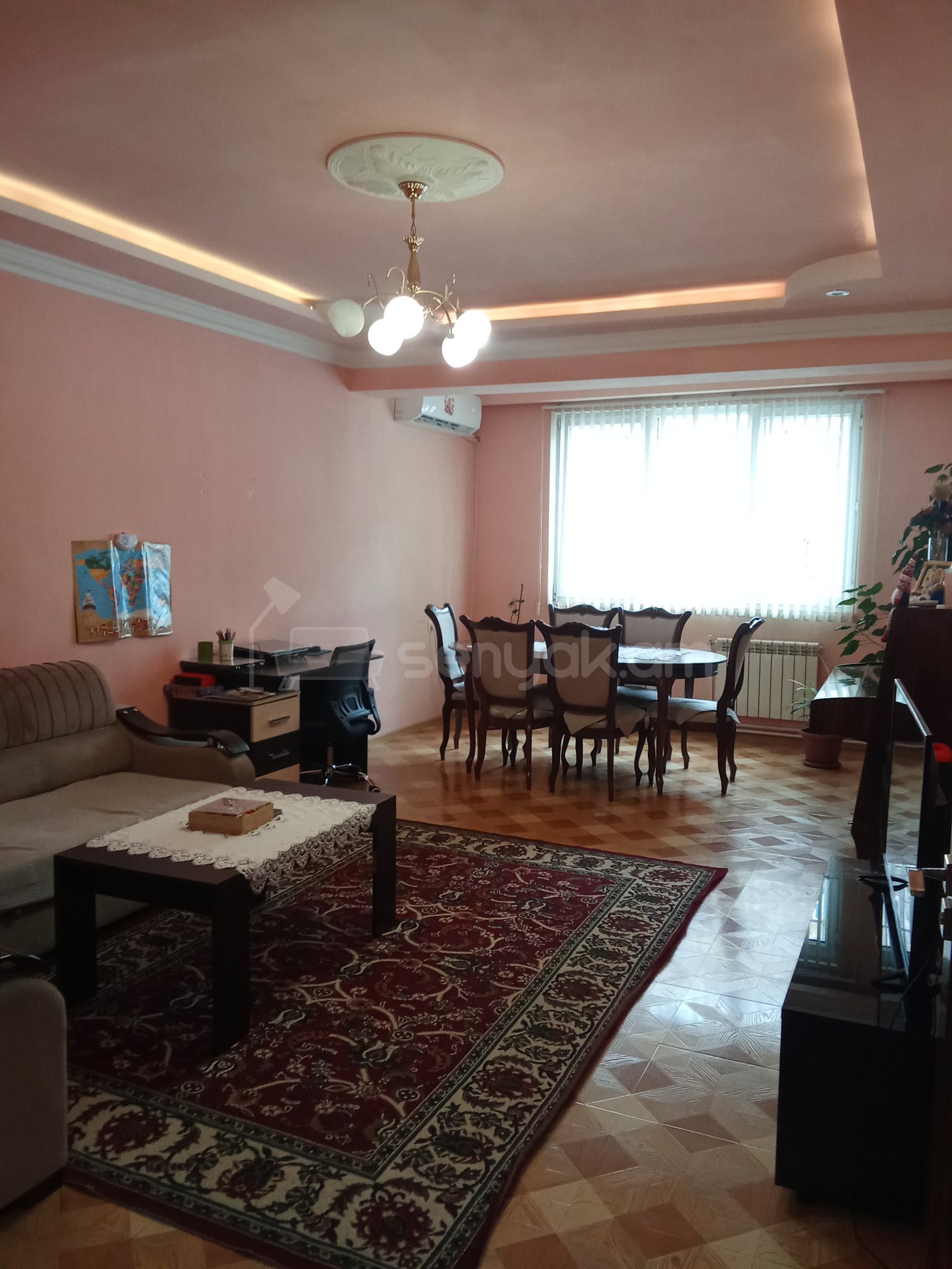 3 Սենյականոց Բնակարան Քարե Շենքում, 74քմ, 1/5 հարկ, Կապիտալ Վերանորոգված