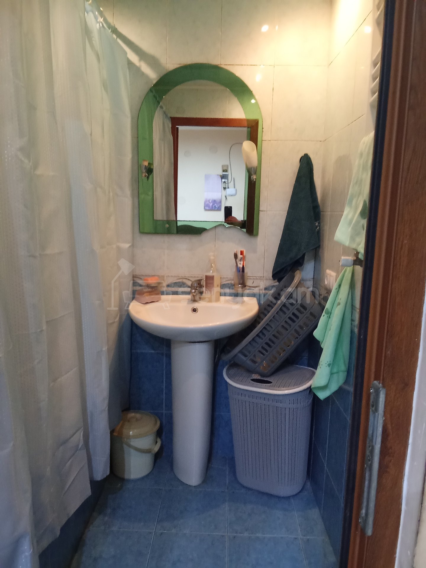 3 Սենյականոց Բնակարան Քարե Շենքում, 74քմ, 1/5 հարկ, Կապիտալ Վերանորոգված