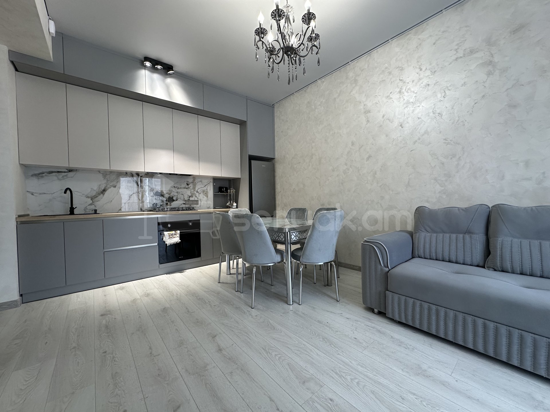 2 Սենյականոց Բնակարան Նորակառույցում, 58քմ, 7/15 հարկ, Դիզայներական Վերանորոգված, Կահավորված, Արևկող