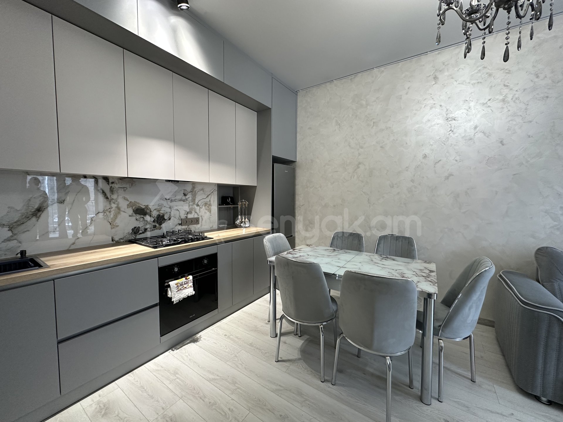 2 Սենյականոց Բնակարան Նորակառույցում, 58քմ, 7/15 հարկ, Դիզայներական Վերանորոգված, Կահավորված, Արևկող