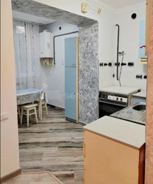 3 Սենյականոց Բնակարան Քարե Շենքում, 55քմ, 1/4 հարկ, Կոսմետիկ Վերանորոգված, Կահավորված, Արևկող