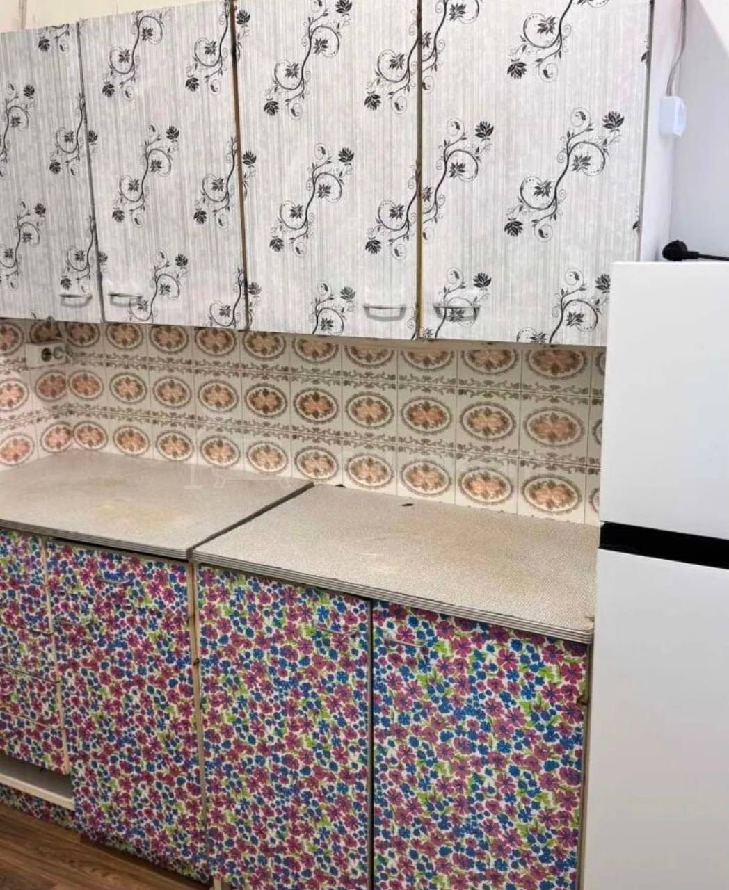 3 Սենյականոց Բնակարան Քարե Շենքում, 56քմ, 3/3 հարկ, Կոսմետիկ Վերանորոգված, Կահավորված