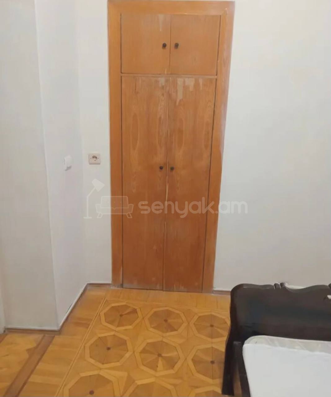 3 Սենյականոց Բնակարան Քարե Շենքում, 56քմ, 3/3 հարկ, Կոսմետիկ Վերանորոգված, Կահավորված