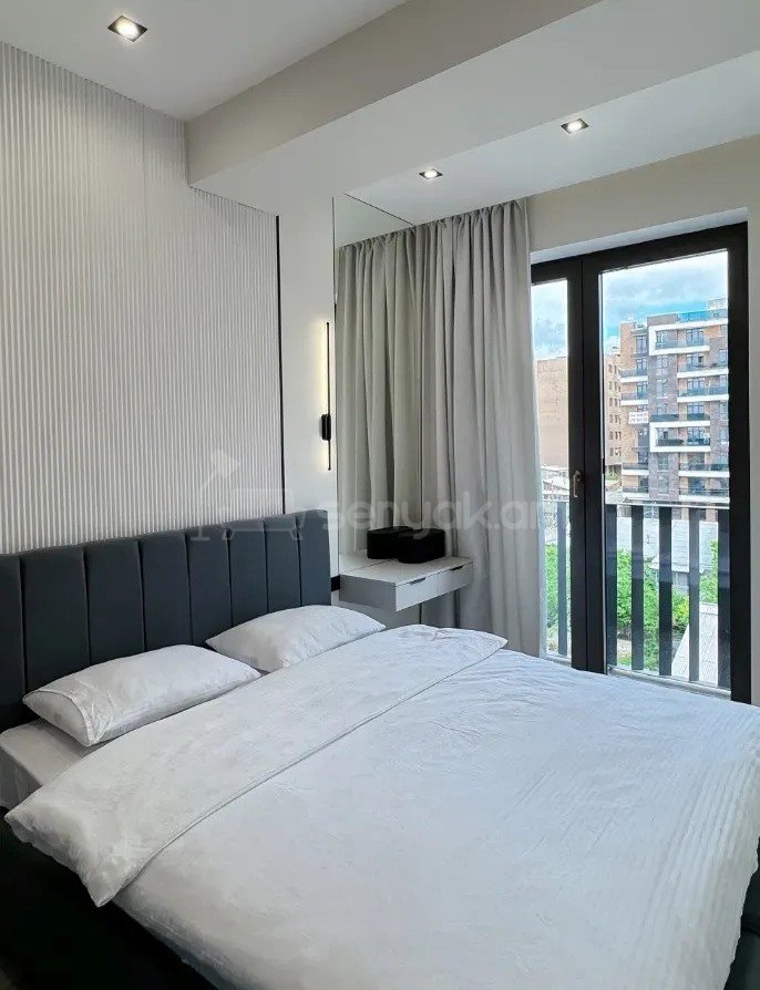 2 Սենյականոց Բնակարան Նորակառույցում, 43քմ, 6/7 հարկ, Կապիտալ Վերանորոգված