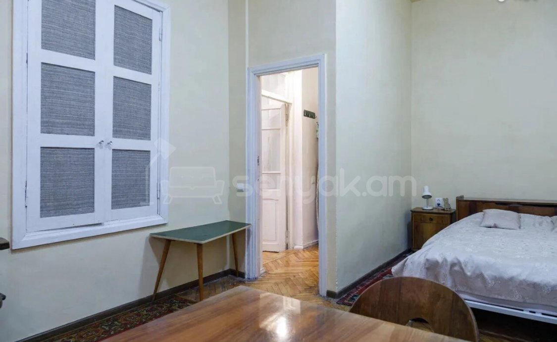 2 Սենյականոց Բնակարան Քարե Շենքում, 70քմ, 2/3 հարկ, Կոսմետիկ Վերանորոգված, Կահավորված