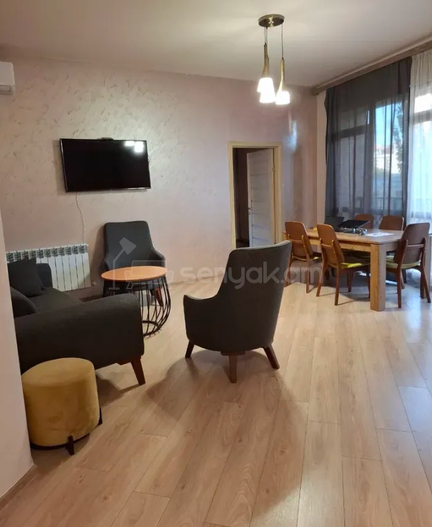 3 Սենյականոց Բնակարան Նորակառույցում, 111քմ, 5/18 հարկ, Դիզայներական Վերանորոգված