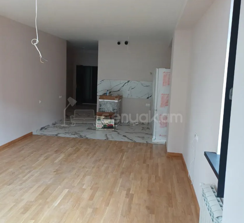 2 Սենյականոց Բնակարան, 72քմ, 4/16 հարկ, Կապիտալ Վերանորոգված