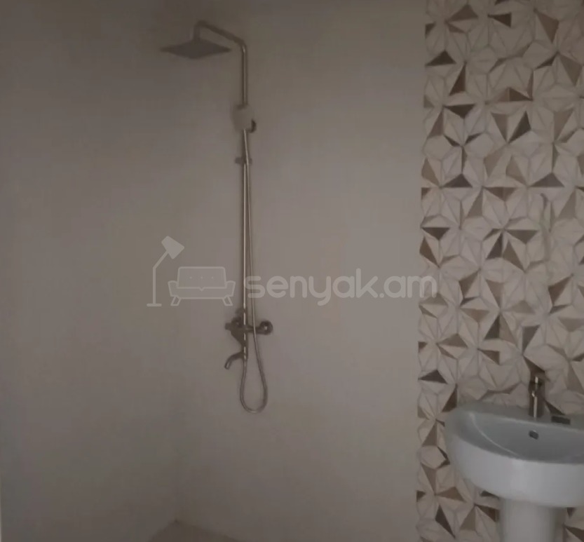 2 Սենյականոց Բնակարան, 72քմ, 4/16 հարկ, Կապիտալ Վերանորոգված