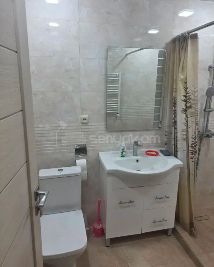 3 Սենյականոց Բնակարան, 74քմ, 10/12 հարկ, Կապիտալ Վերանորոգված, Կահավորված, Արևկող