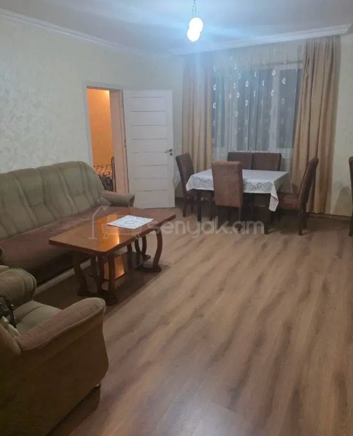 3 Սենյականոց Բնակարան, 74քմ, 10/12 հարկ, Կապիտալ Վերանորոգված, Կահավորված, Արևկող