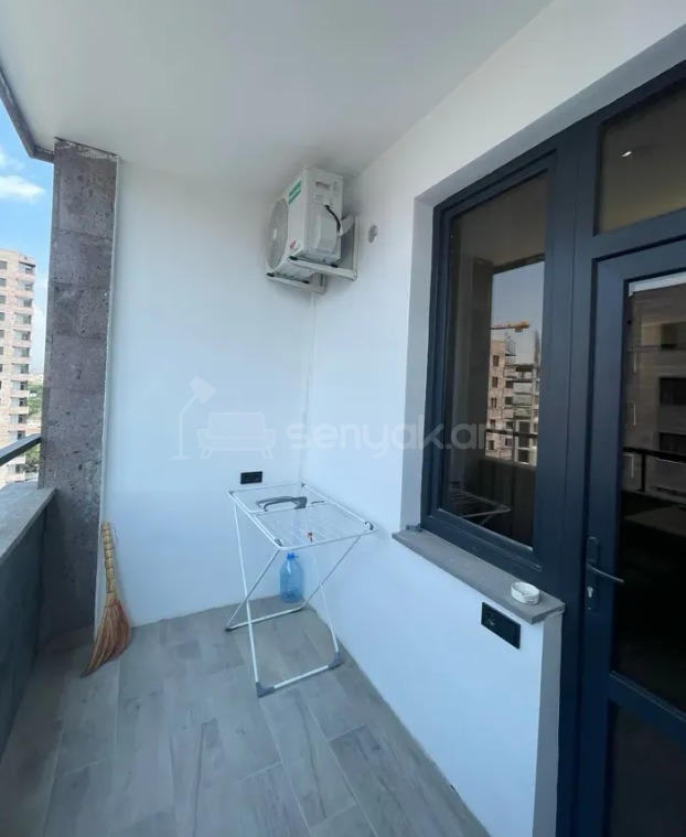 2 Սենյականոց Բնակարան Նորակառույցում, 59քմ, 13/14 հարկ, Դիզայներական Վերանորոգված