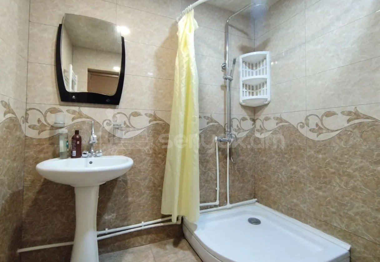 3 Սենյականոց Բնակարան Նորակառույցում, 75քմ, 3/12 հարկ, Կապիտալ Վերանորոգված