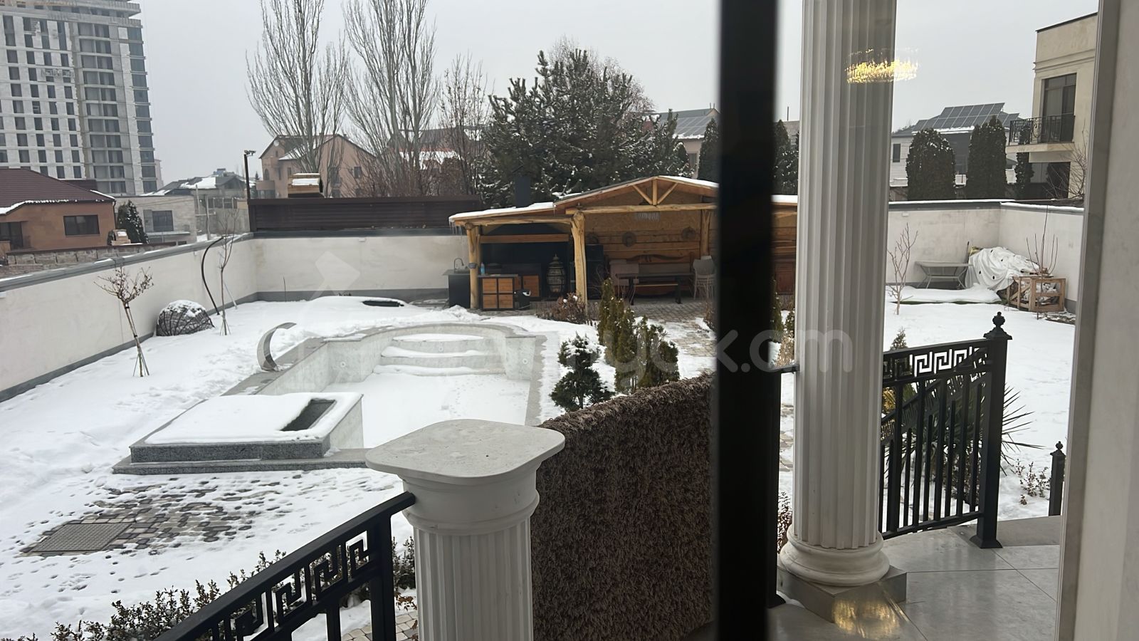 5 Սենյականոց Սեփական Տուն, 700քմ, Դիզայներական Վերանորոգված, Կահավորված, Ավտոտնակով