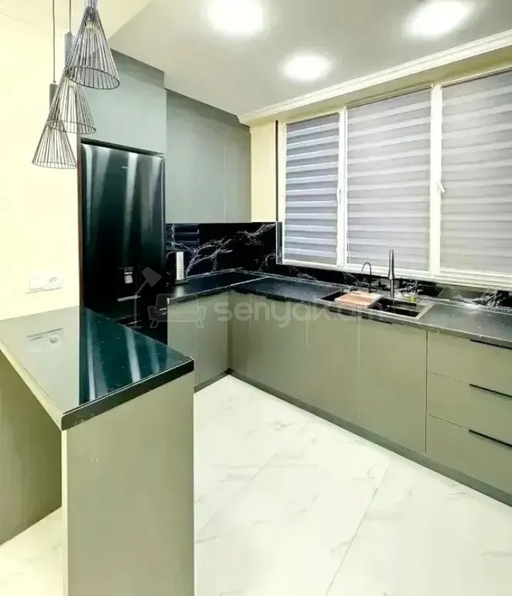 3 Սենյականոց Բնակարան, 80քմ, 2/9 հարկ, Դիզայներական Վերանորոգված, Կահավորված