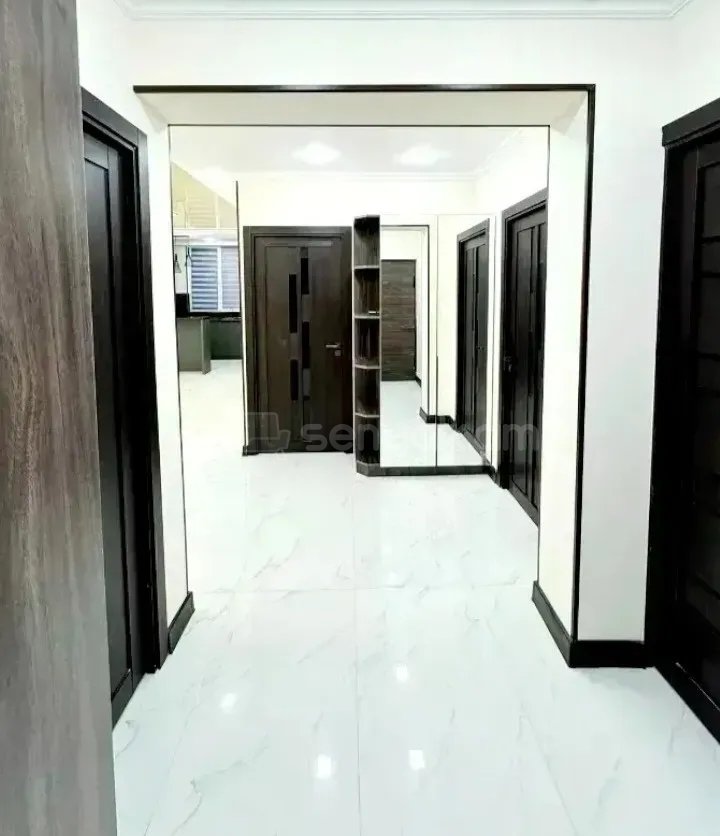 3 Սենյականոց Բնակարան, 80քմ, 2/9 հարկ, Դիզայներական Վերանորոգված, Կահավորված