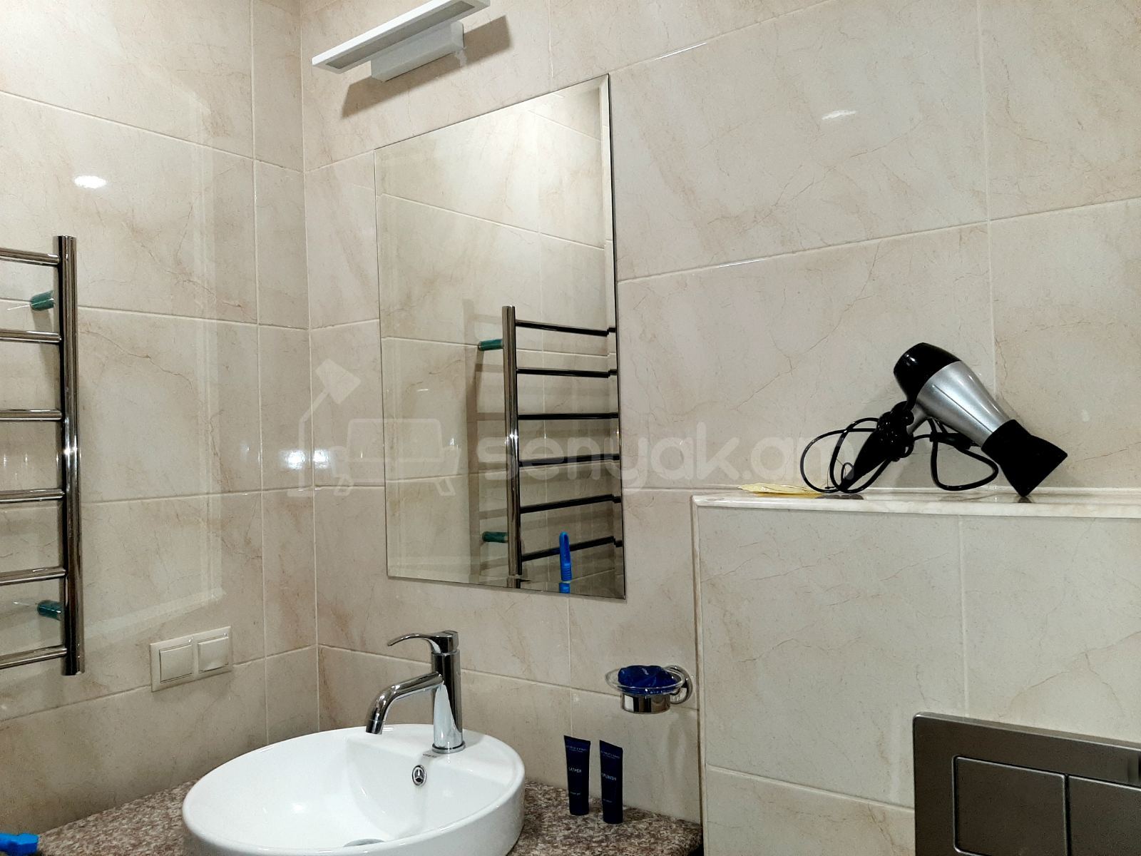 2 Սենյականոց Բնակարան Նորակառույցում, 50քմ, 6/15 հարկ, Դիզայներական Վերանորոգված