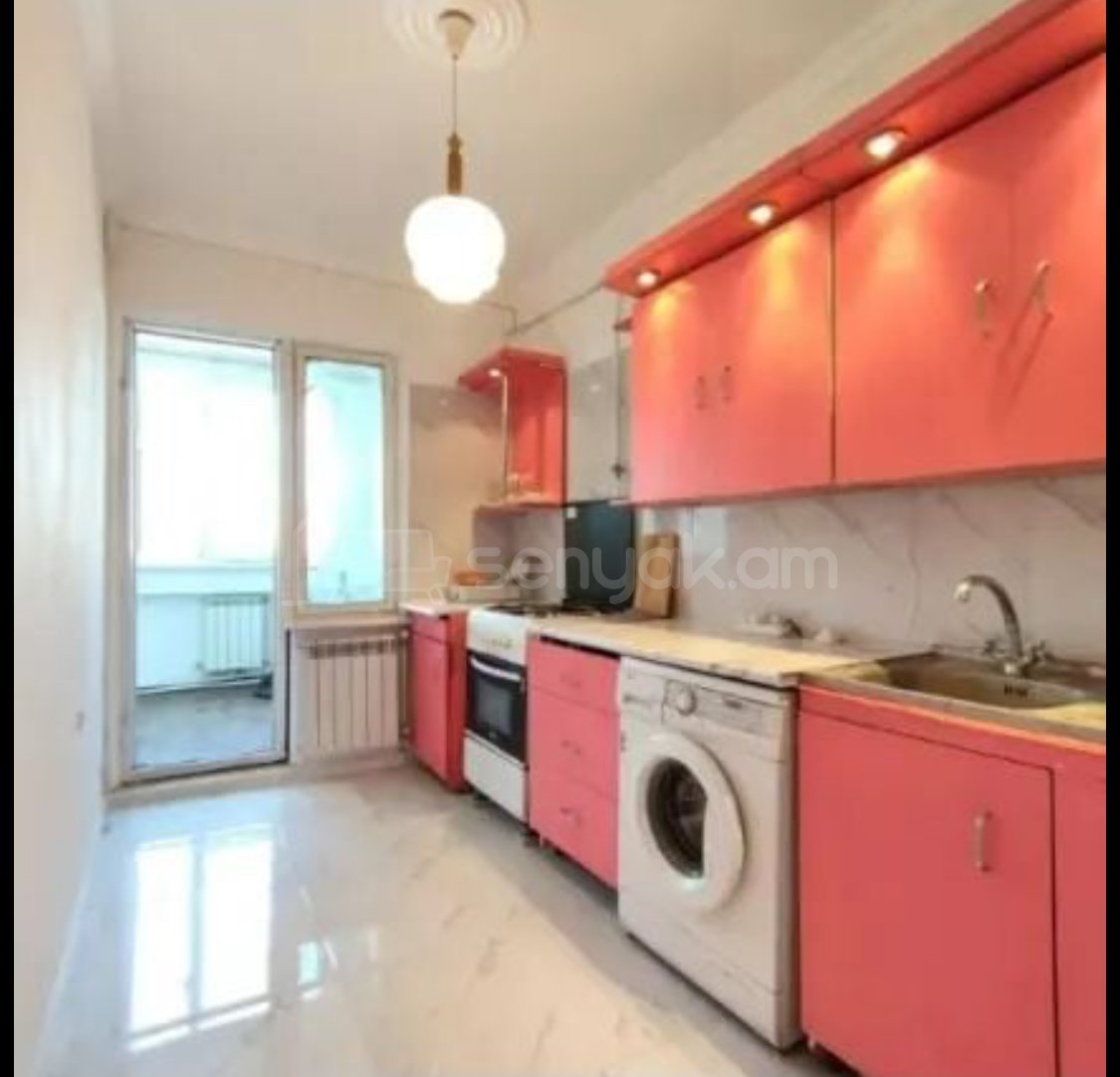 3 Սենյականոց Բնակարան, 90քմ, 7/9 հարկ, Կապիտալ Վերանորոգված, Կահավորված