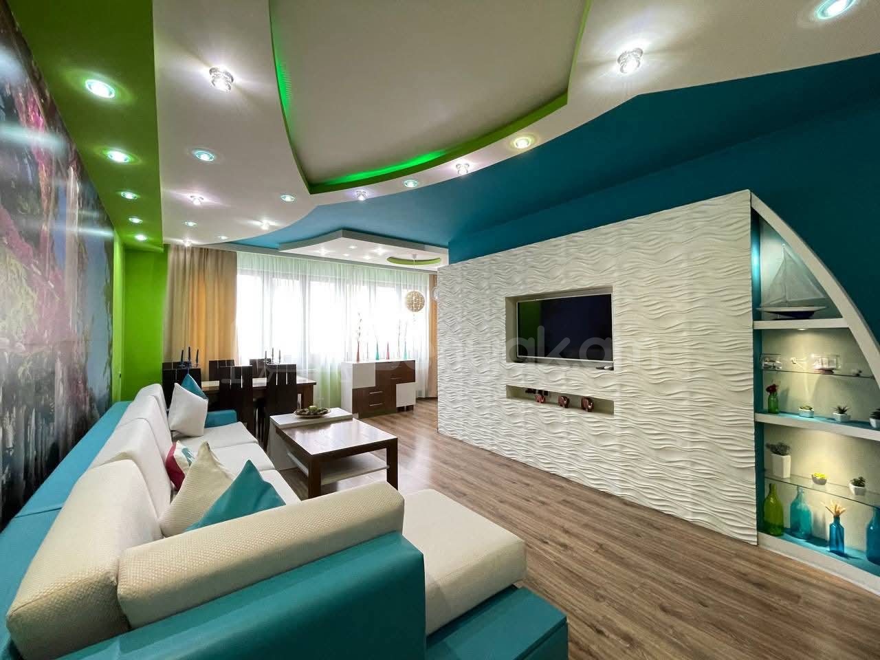 3 Սենյականոց Բնակարան Քարե Շենքում, 74քմ, 3/7 հարկ, Դիզայներական Վերանորոգված, Կահավորված, Արևկող