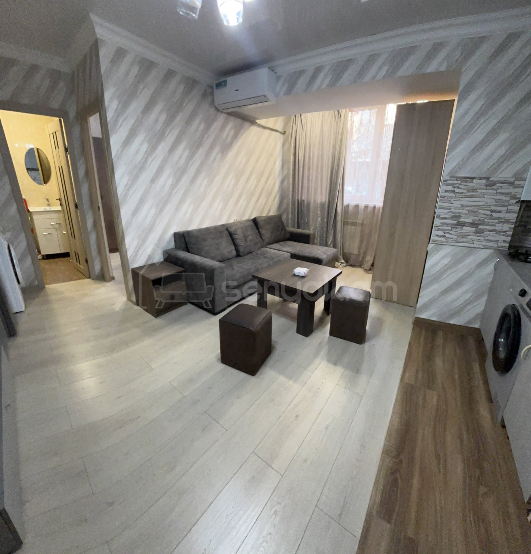 2 Սենյականոց Բնակարան, 32քմ, 1/9 հարկ, Կապիտալ Վերանորոգված, Կահավորված, Արևկող