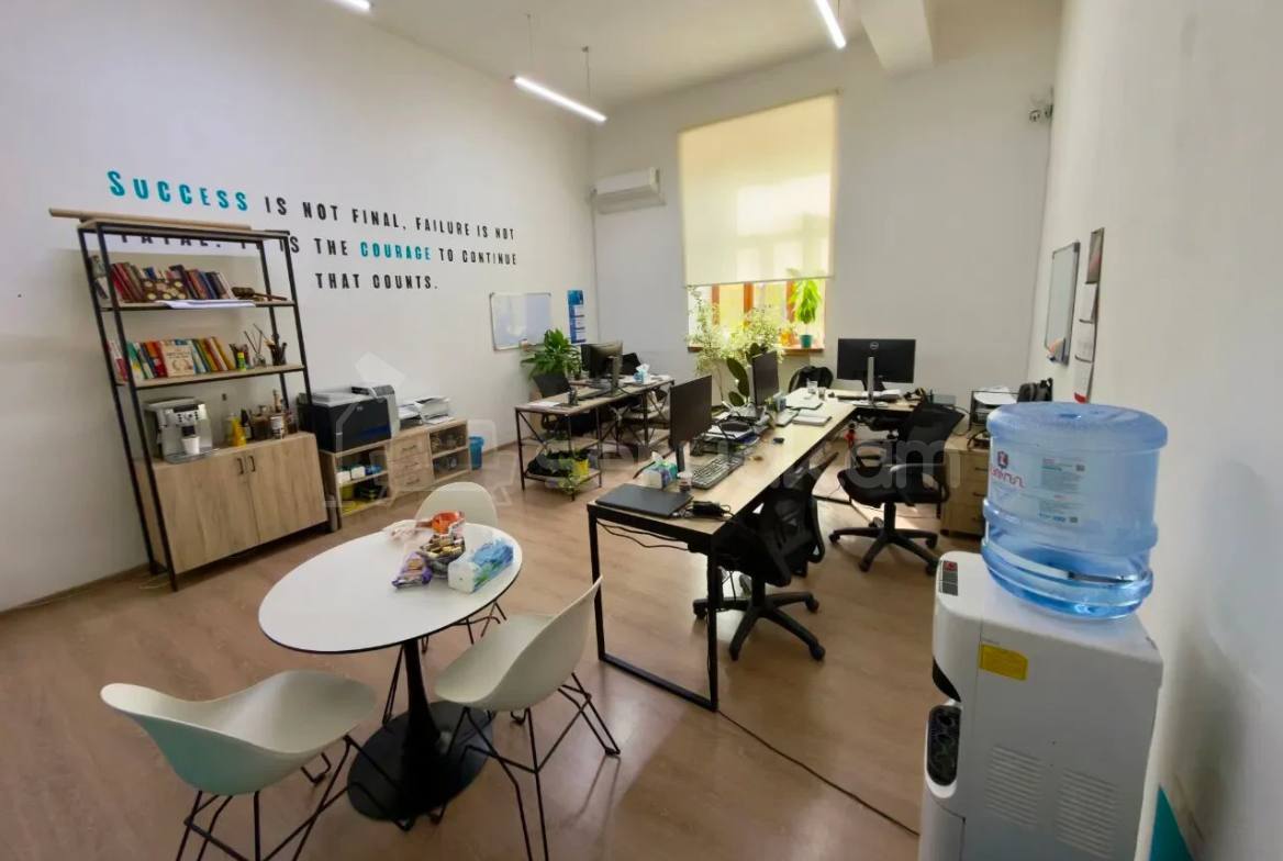 Օֆիսային Տարածք, 28քմ, Կապիտալ Վերանորոգված