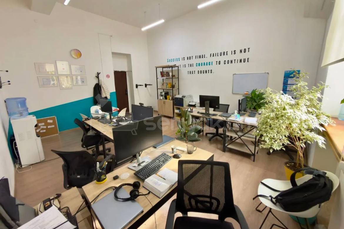 Օֆիսային Տարածք, 28քմ, Կապիտալ Վերանորոգված