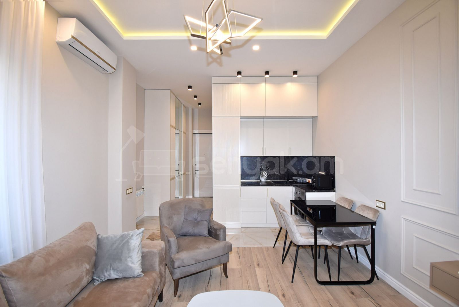 3 Սենյականոց Բնակարան Նորակառույցում, 80քմ, 8/12 հարկ, Դիզայներական Վերանորոգված