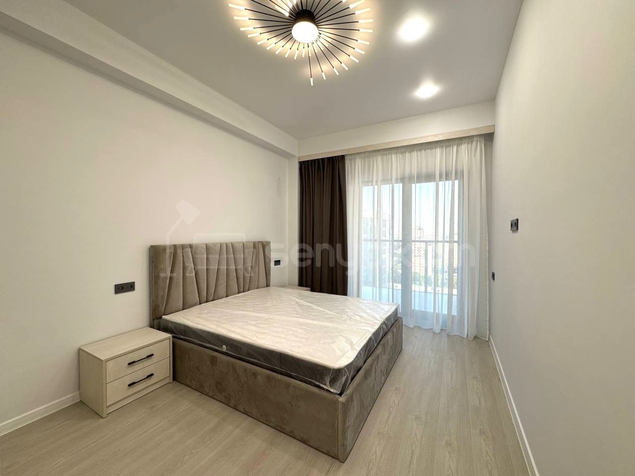 3 Սենյականոց Բնակարան Նորակառույցում, 74քմ, 7/18 հարկ, Դիզայներական Վերանորոգված