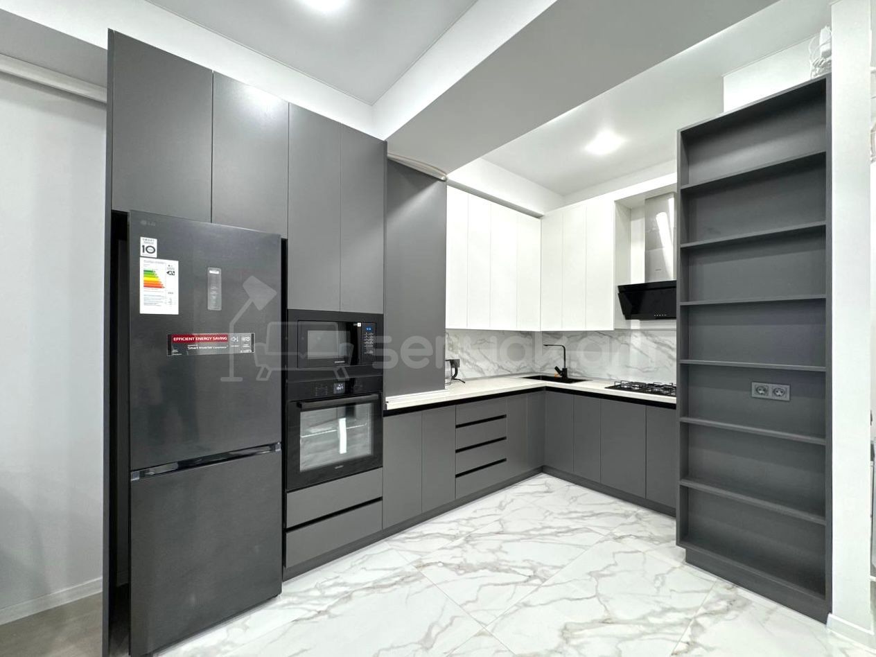 3 Սենյականոց Բնակարան Նորակառույցում, 74քմ, 7/18 հարկ, Դիզայներական Վերանորոգված