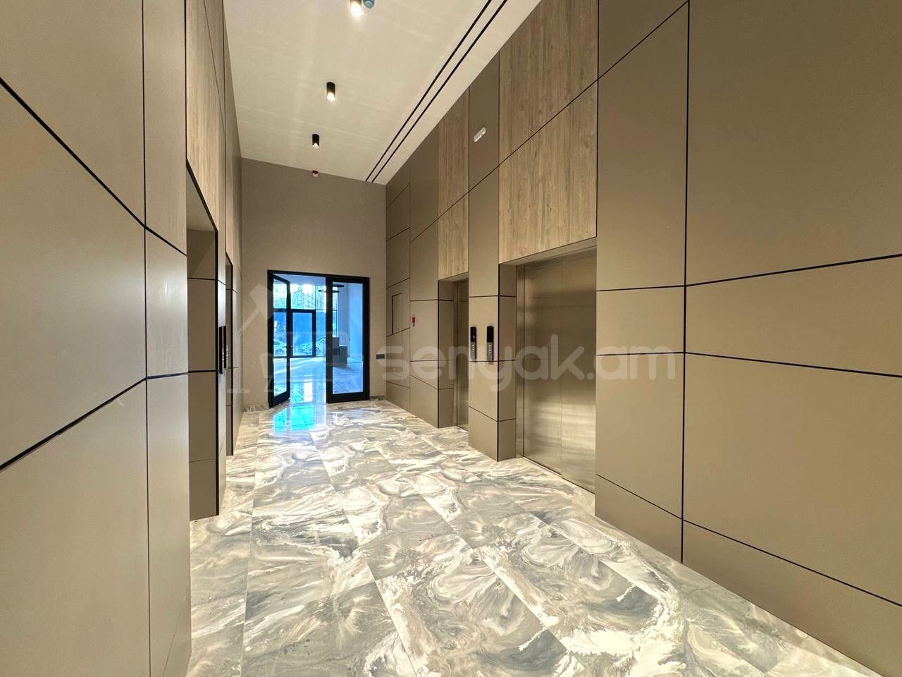 3 Սենյականոց Բնակարան Նորակառույցում, 74քմ, 7/18 հարկ, Դիզայներական Վերանորոգված