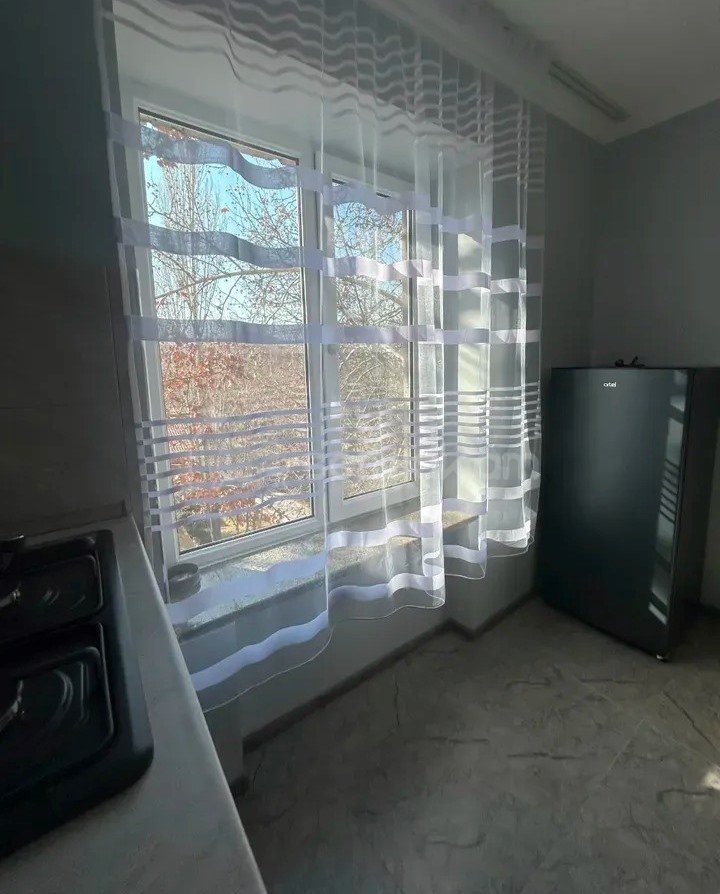 2 Սենյականոց Բնակարան Քարե Շենքում, 51քմ, 4/5 հարկ, Կապիտալ Վերանորոգված