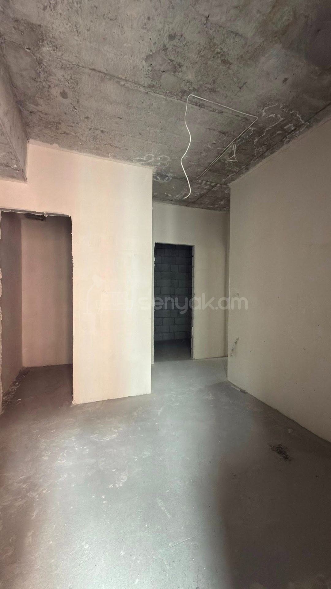 4 Սենյականոց Բնակարան Նորակառույցում, 97քմ, 11/12 հարկ, Զրոյական Վիճակում