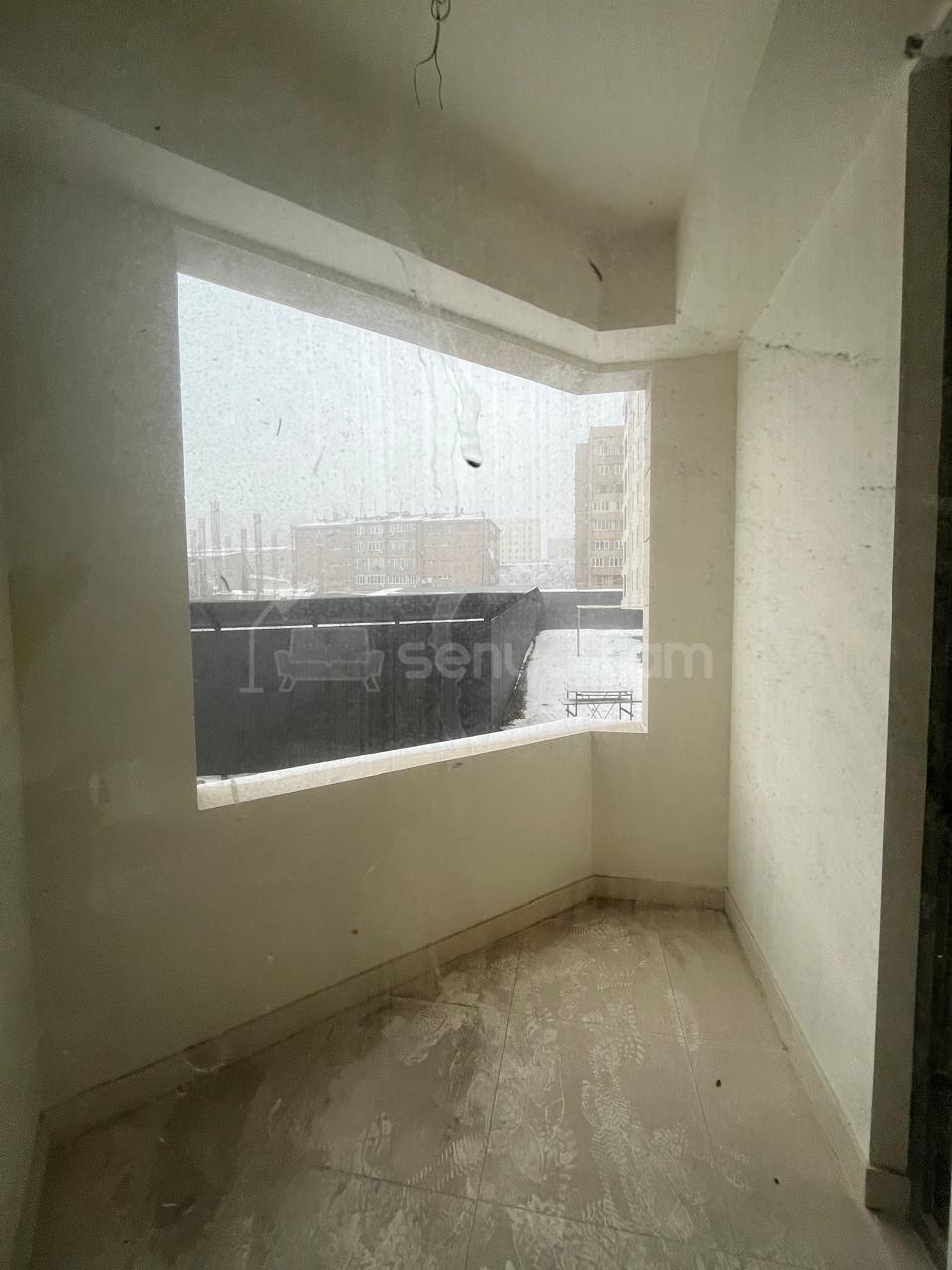 3 Սենյականոց Բնակարան Նորակառույցում, 80քմ, 2/16 հարկ, Կապիտալ Վերանորոգված