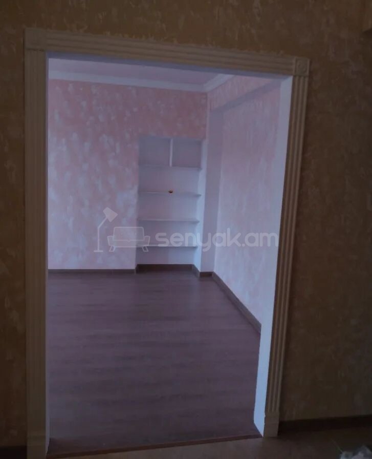 3 Սենյականոց Բնակարան Նորակառույցում, 80քմ, 4/5 հարկ, Կապիտալ Վերանորոգված, Կահավորված, Արևկող