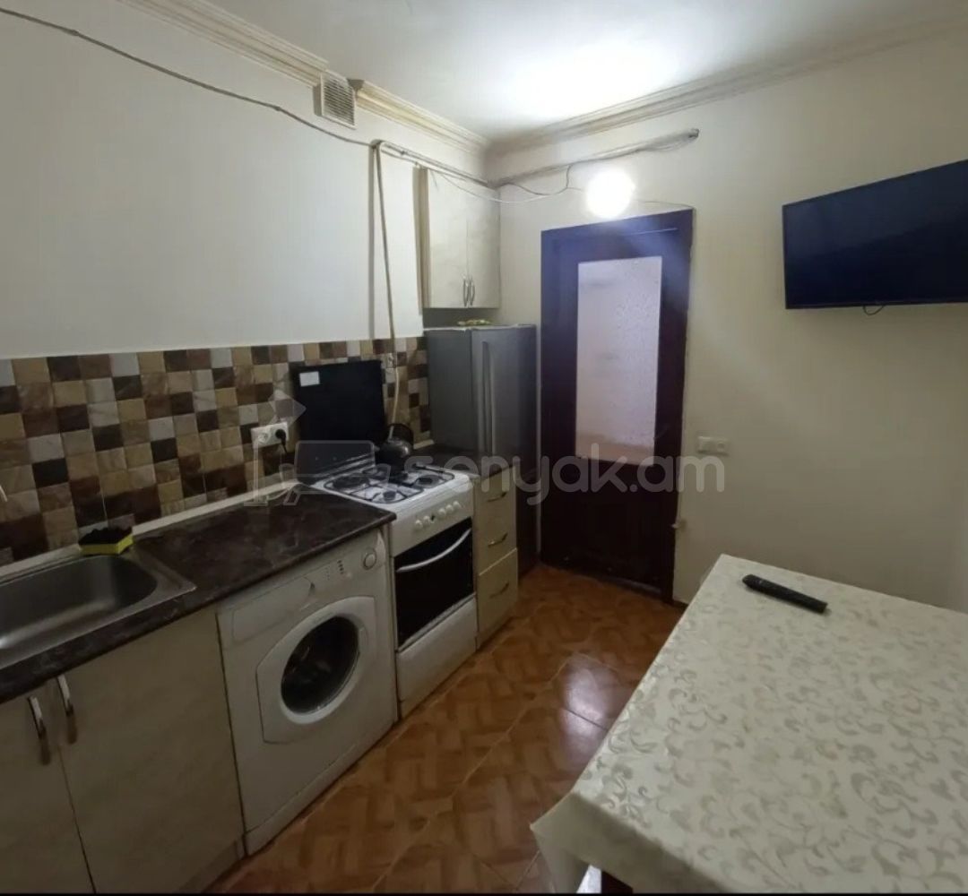 2 Սենյականոց Բնակարան, 46քմ, 1/8 հարկ, Կոսմետիկ Վերանորոգված