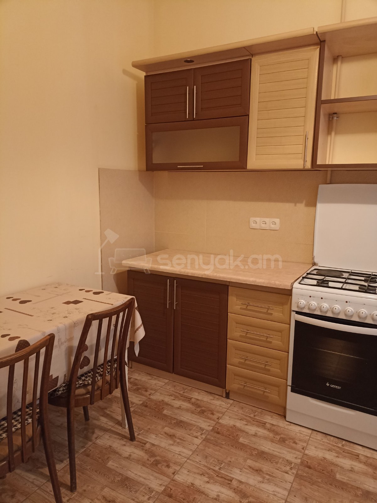 2 Սենյականոց Սեփական Տուն, 64քմ, Կապիտալ Վերանորոգված, Կահավորված