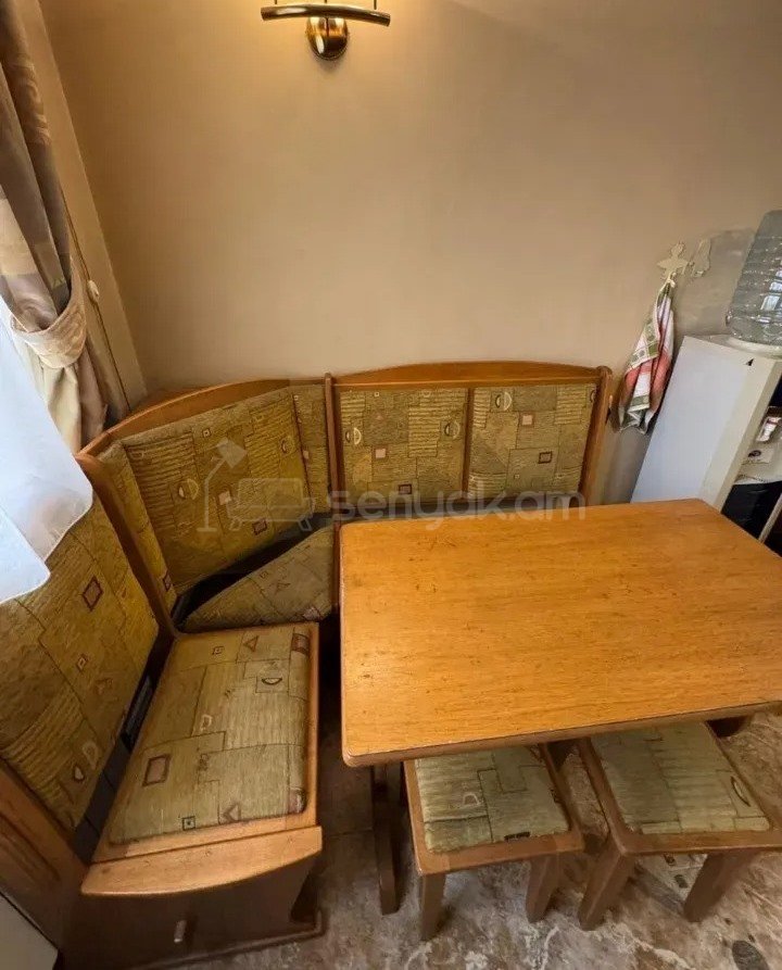 4 Սենյականոց Բնակարան, 112քմ, 3/7 հարկ, Կապիտալ Վերանորոգված