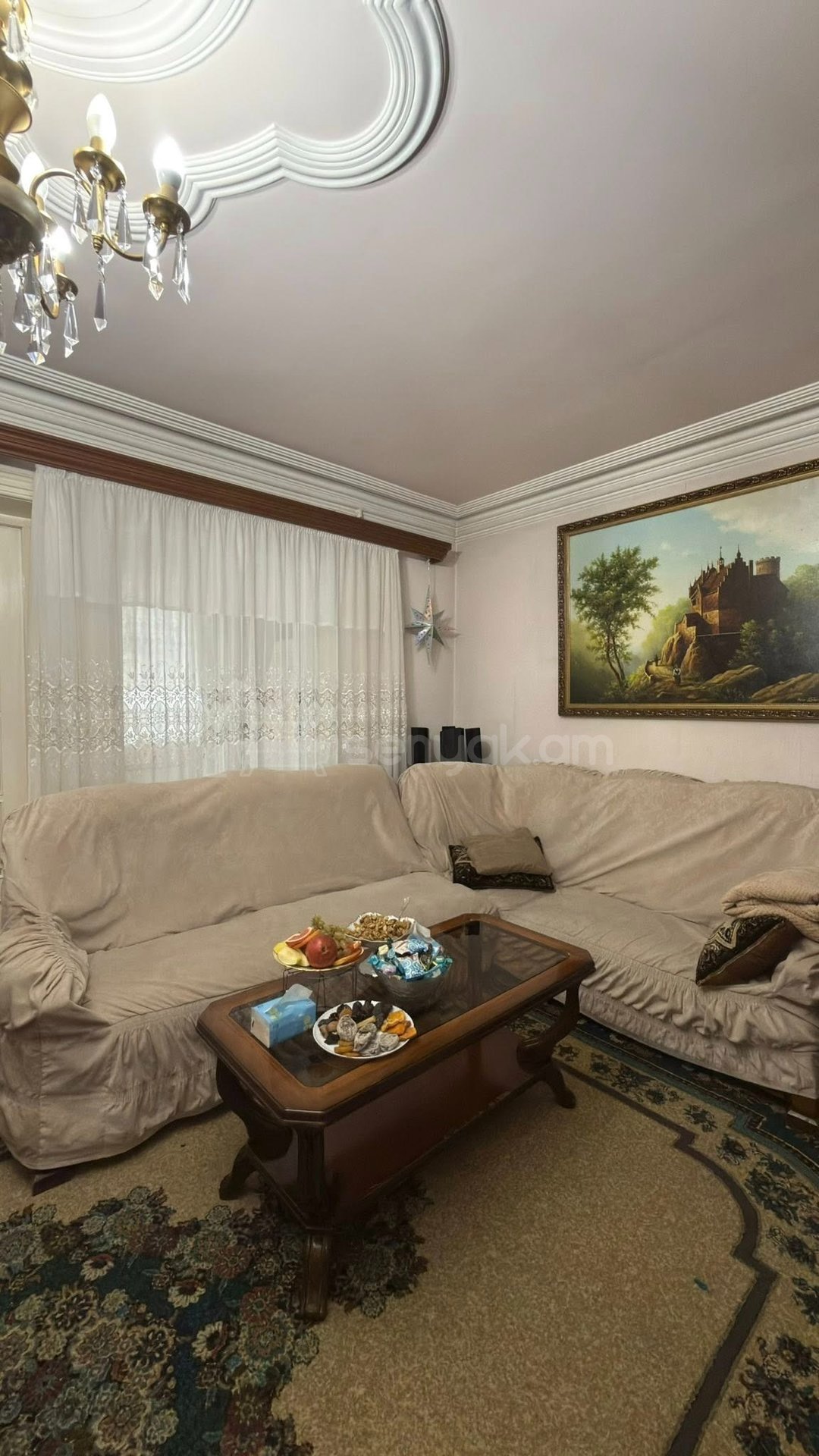 4 Սենյականոց Բնակարան, 100քմ, 2/9 հարկ, Նորմալ Վիճակում, Կահավորված