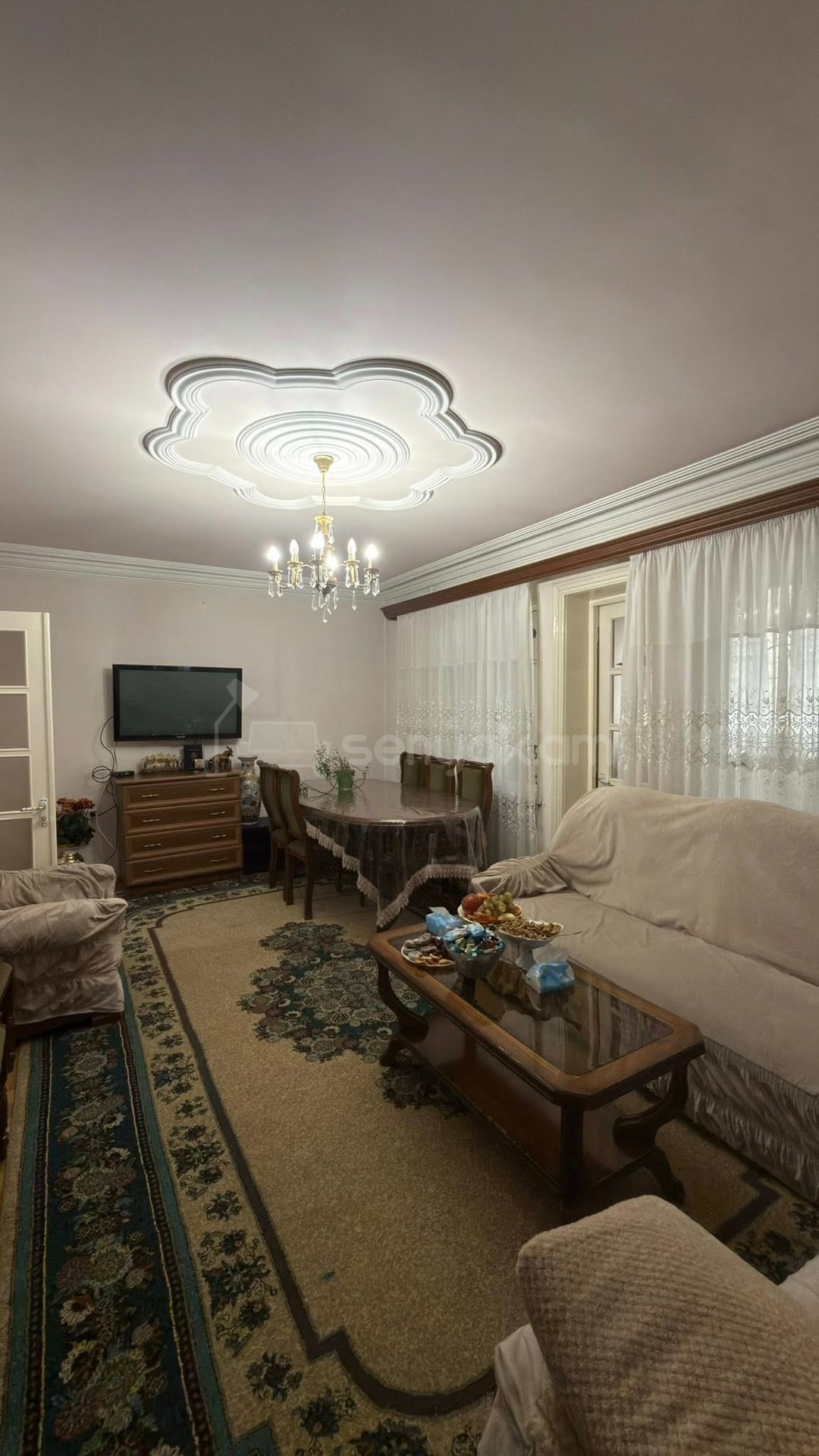 4 Սենյականոց Բնակարան, 100քմ, 2/9 հարկ, Նորմալ Վիճակում, Կահավորված